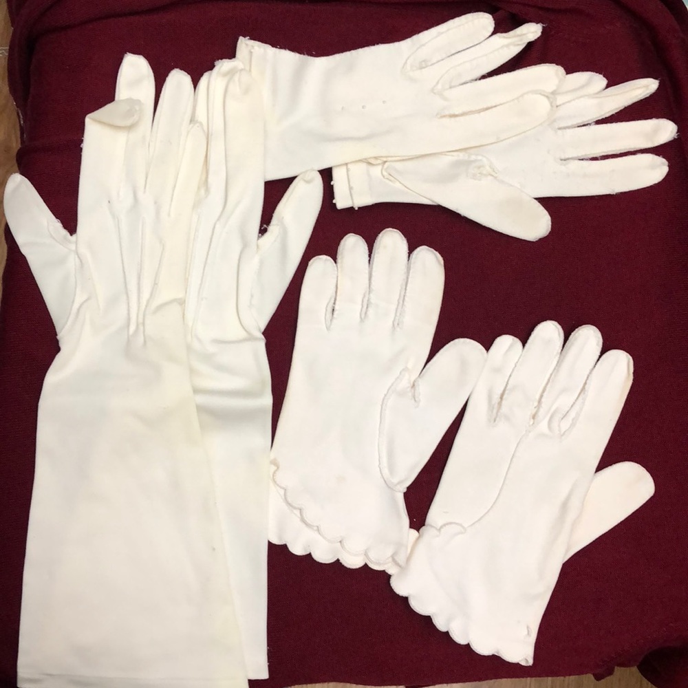 Vintage gloves aged 3 pair